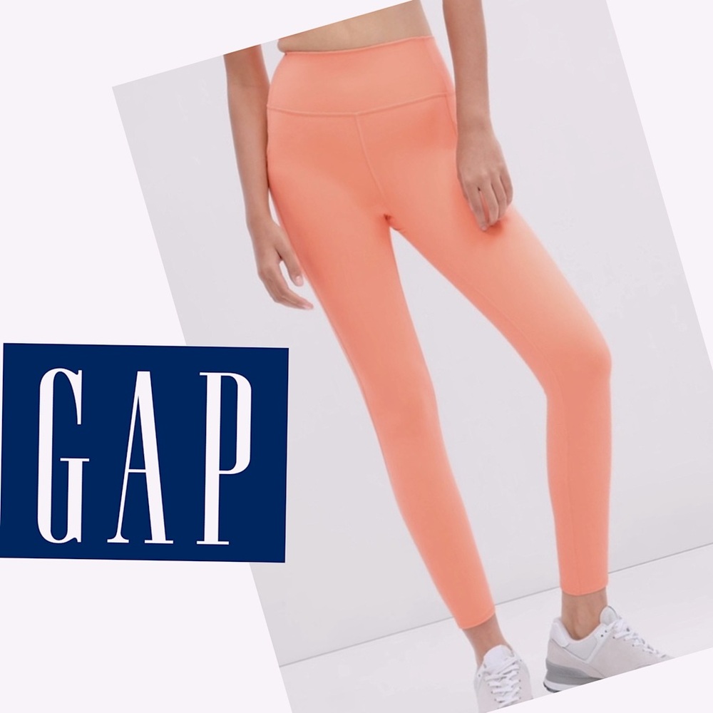GAP FIT Studio Sky High Legging Size L Coral - Peach Color